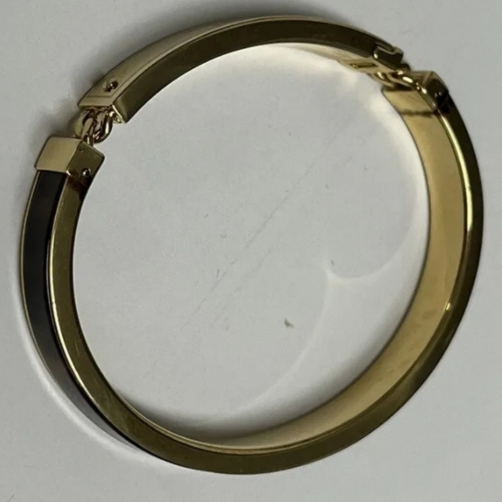 Stunningly pretty Michael Kors bracelets. - Picture 6 of 15